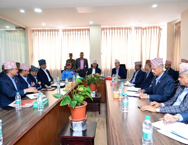 गृहमन्त्री रमेश लेखकद्वारा केन्द्रीय अनुसन्धान ब्यूरोको निरीक्षण तथा निर्देशन